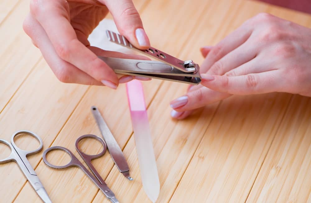 How to Trim Acrylic Nails - Cut Edges