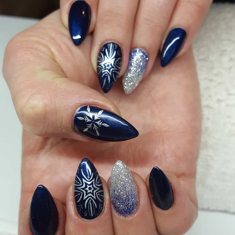 navy blue christmas nails
