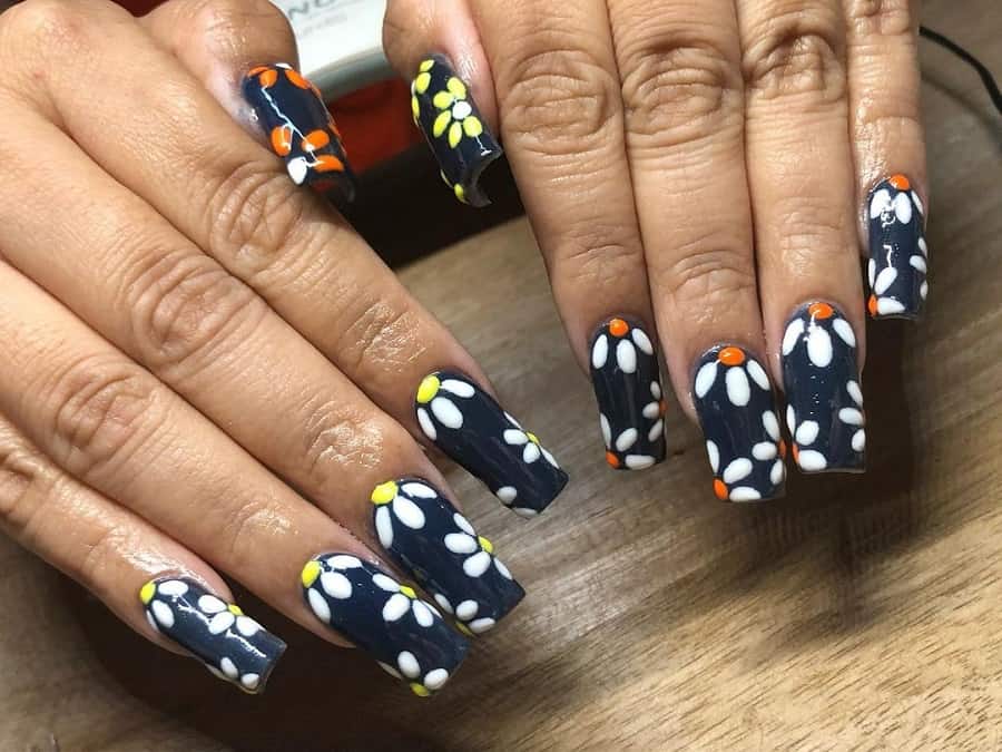 navy blue nails with flowers