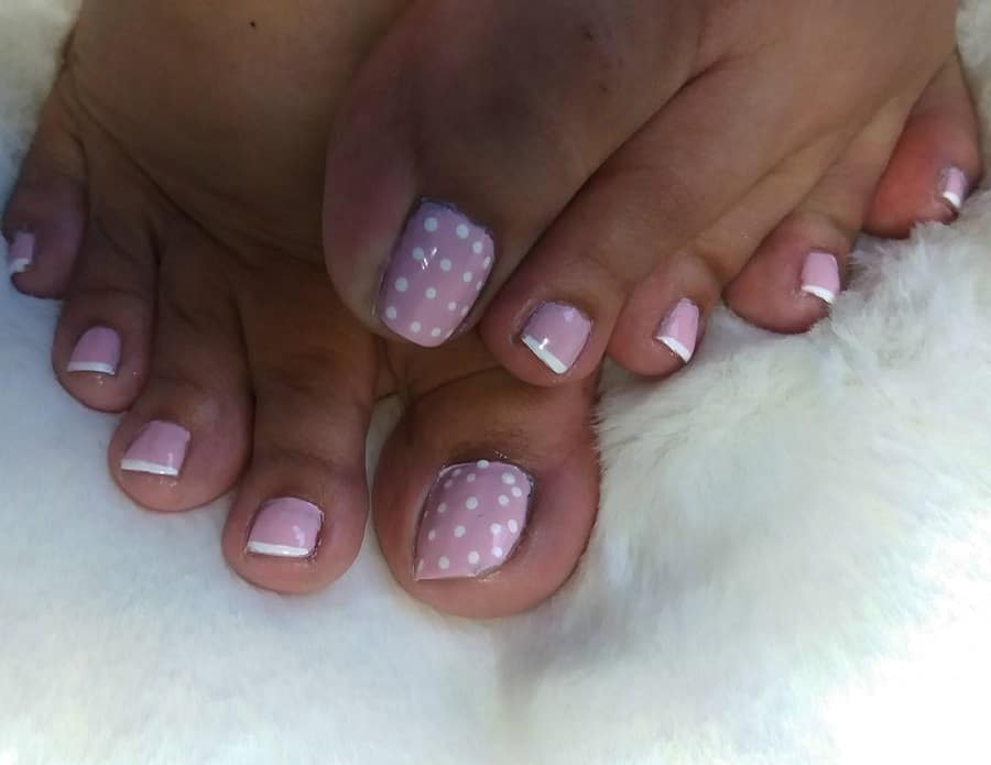 pink and white toe nails