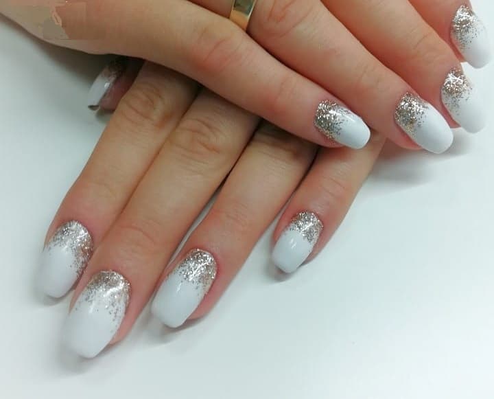 silver and white ombre nails