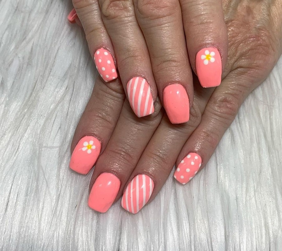 coral pink nails