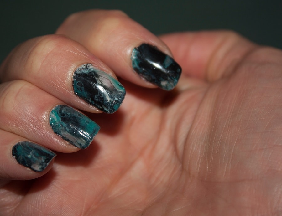 emerald green geode nails