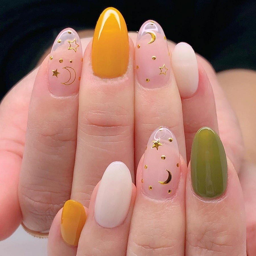 mustard yellow fake nails