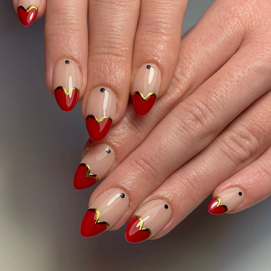 retro red nails