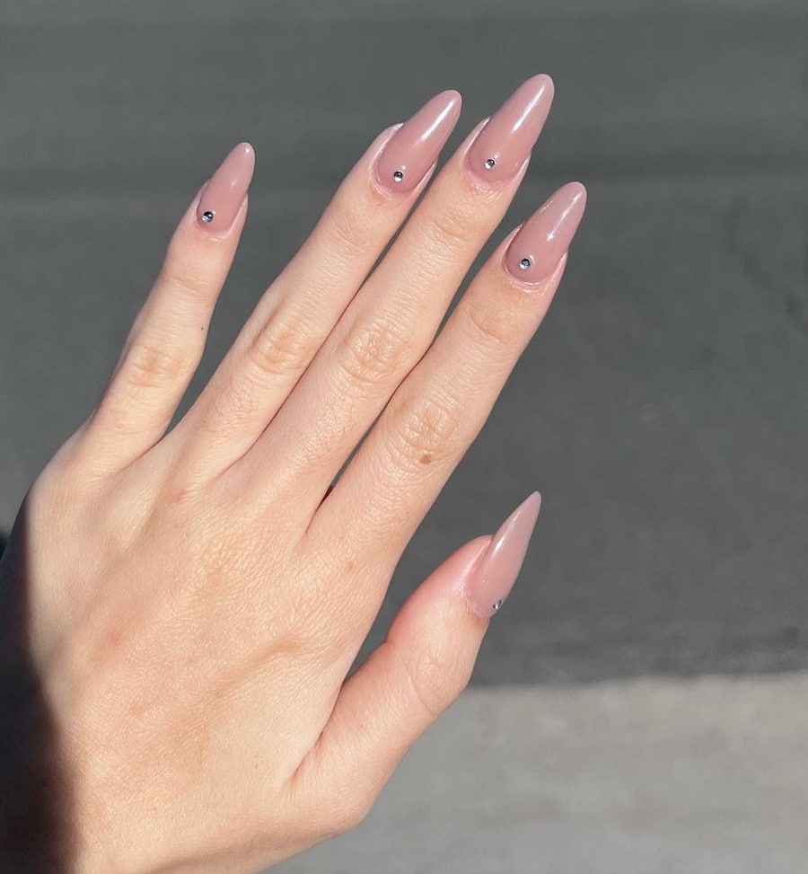 taupe acrylic nails
