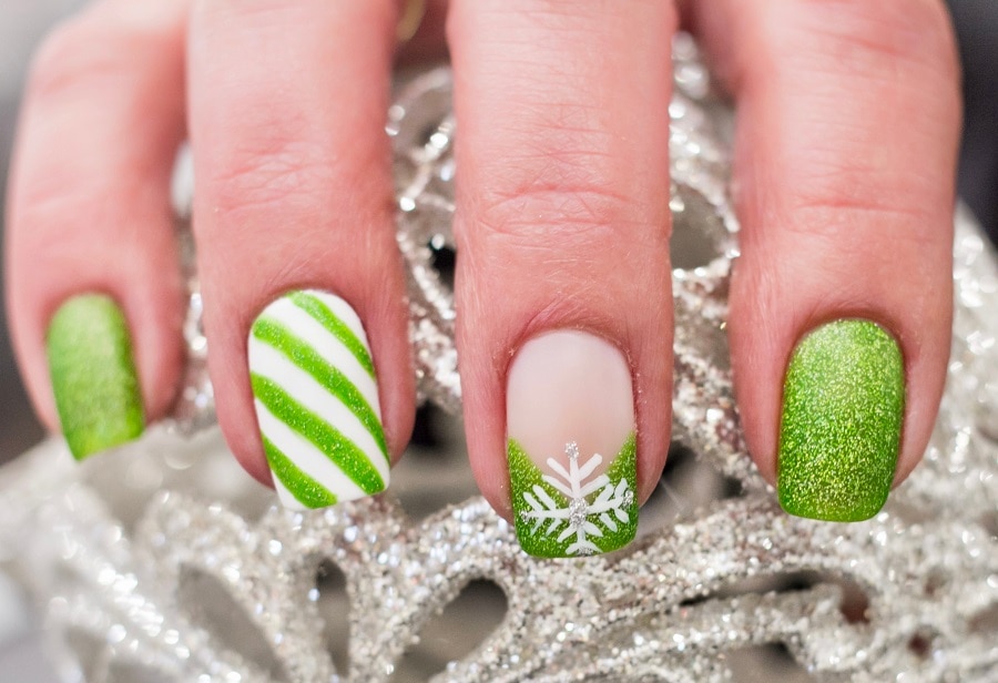 christmas nails for cool skin tone