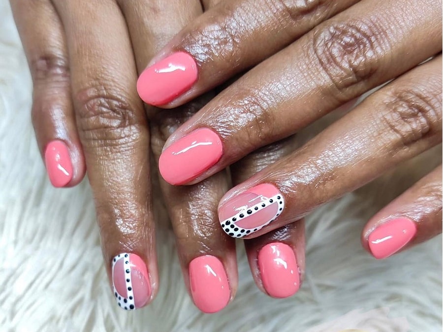 peach color short nails on dark skin