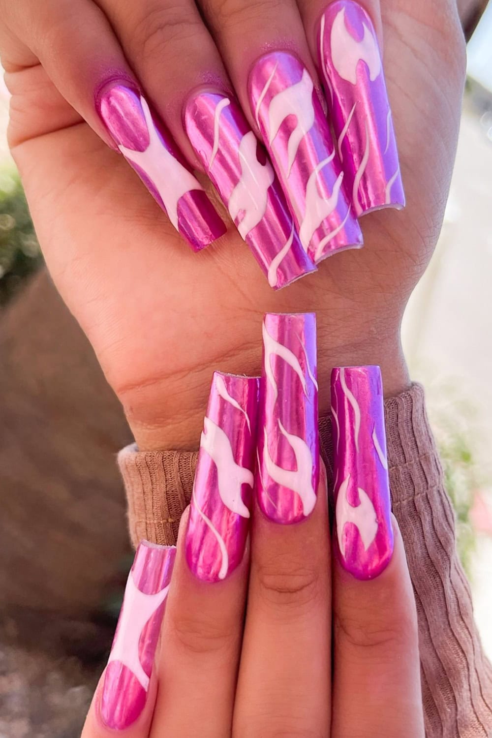 pink with white acrylic nails